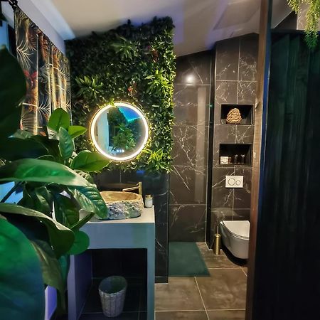 La Jungle Room โรญัค ภายนอก รูปภาพ
