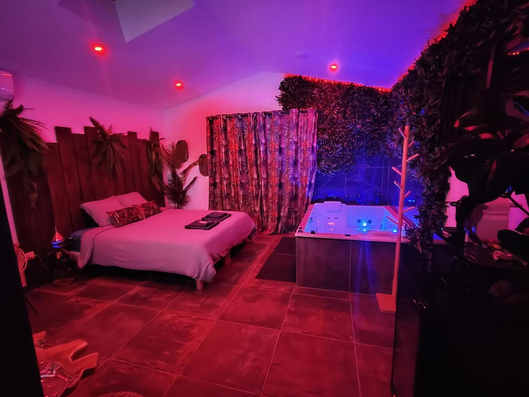 La Jungle Room โรญัค ภายนอก รูปภาพ